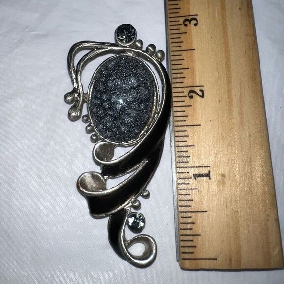 Vintage Silver Tone and Enamel Gray Sunstone Pendant - Picture 3 of 12